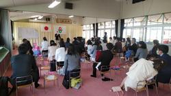 保育所長として磐城第1保育所で入所のお祝いの挨拶をされる市長の写真