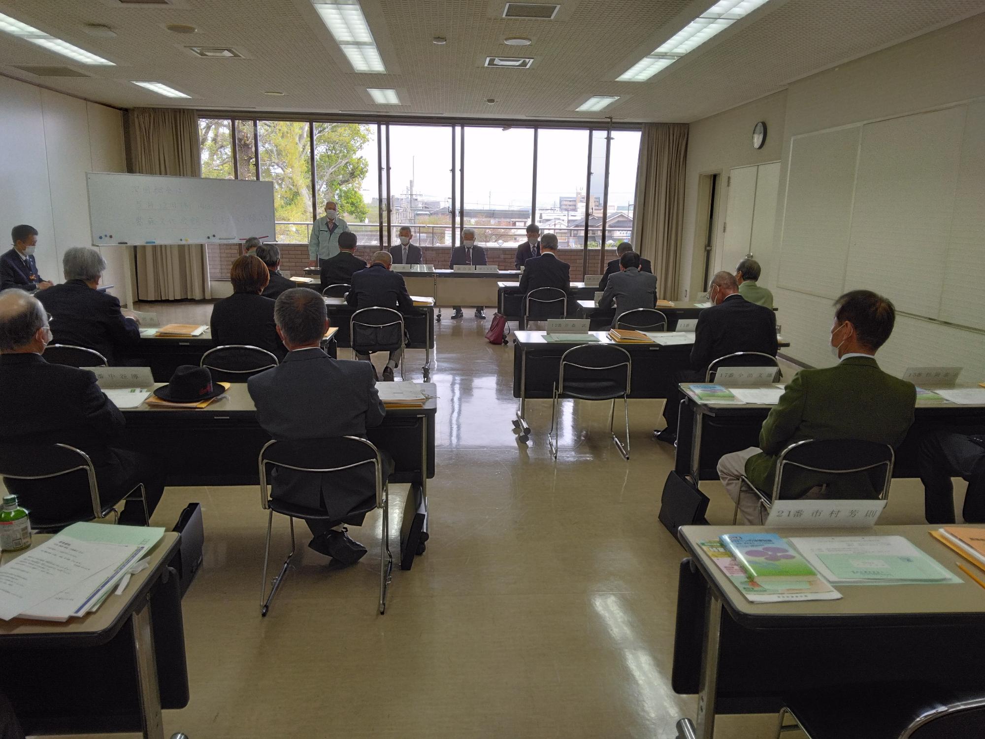 農業委員会総会開催の様子