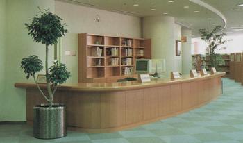 新庄図書館