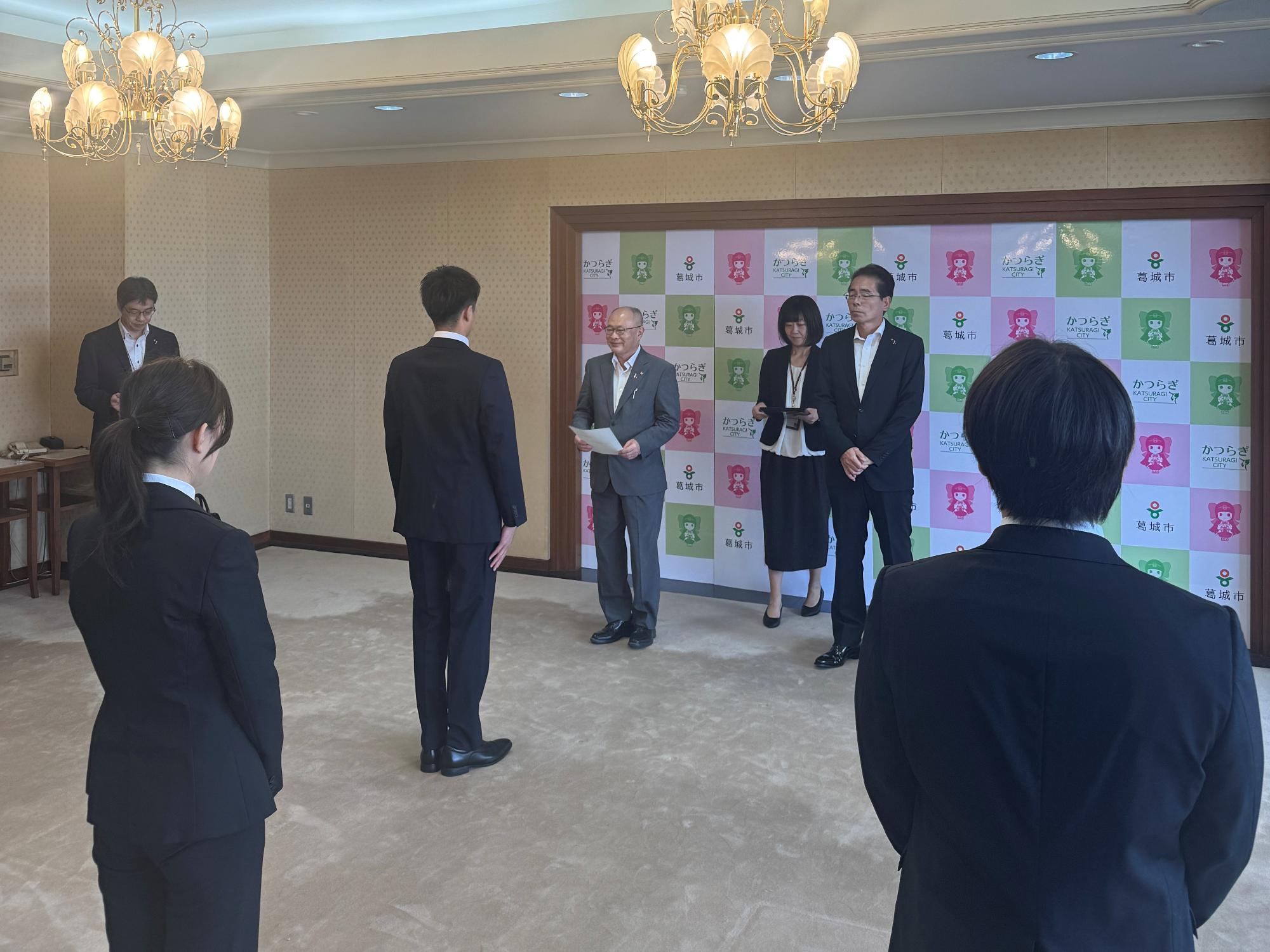 辞令交付式の様子