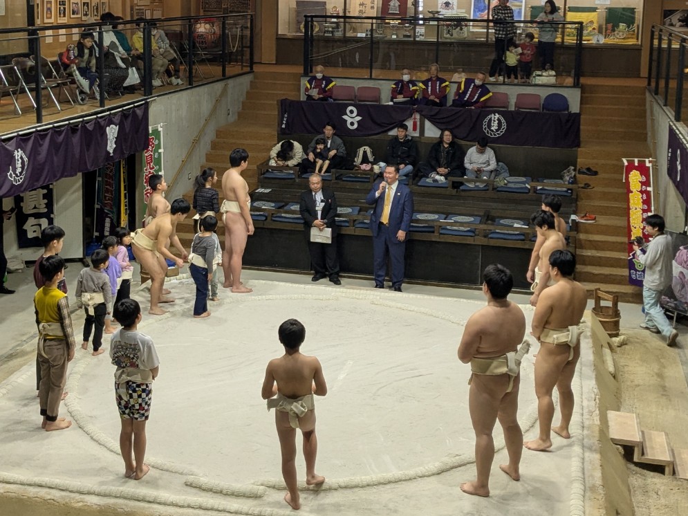 けはやまつりの様子