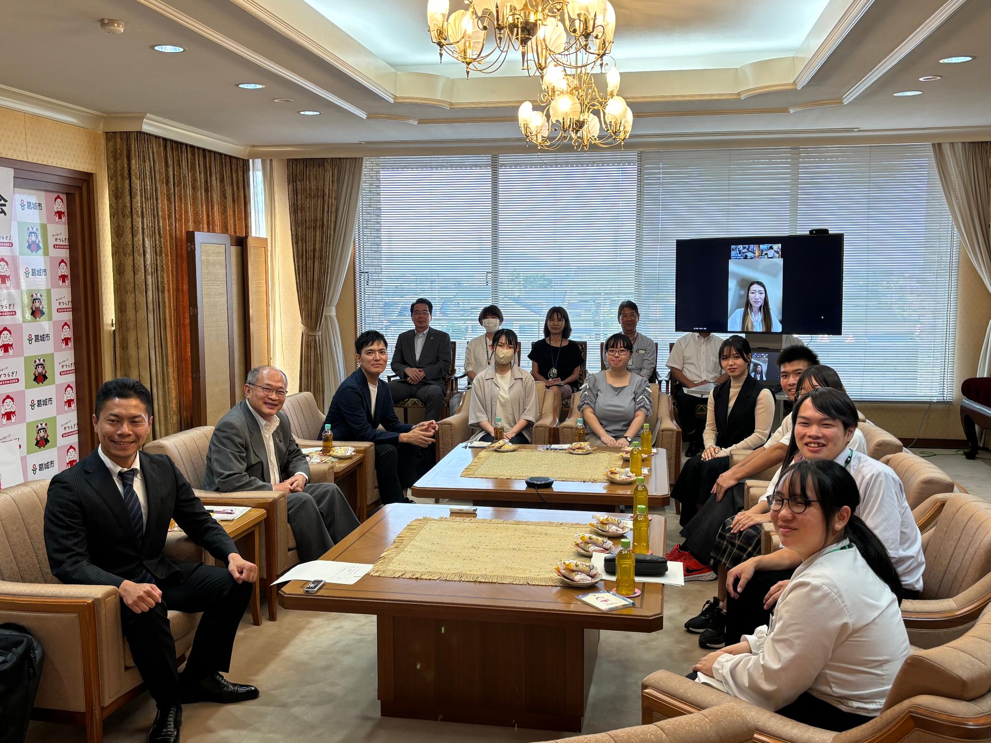 葛城市の未来を語る会の様子