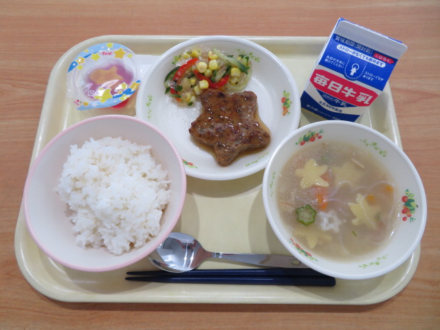 ごはん、牛乳、星のハンバーグ、天の川サラダ、ほしほしスープ、七夕ゼリー