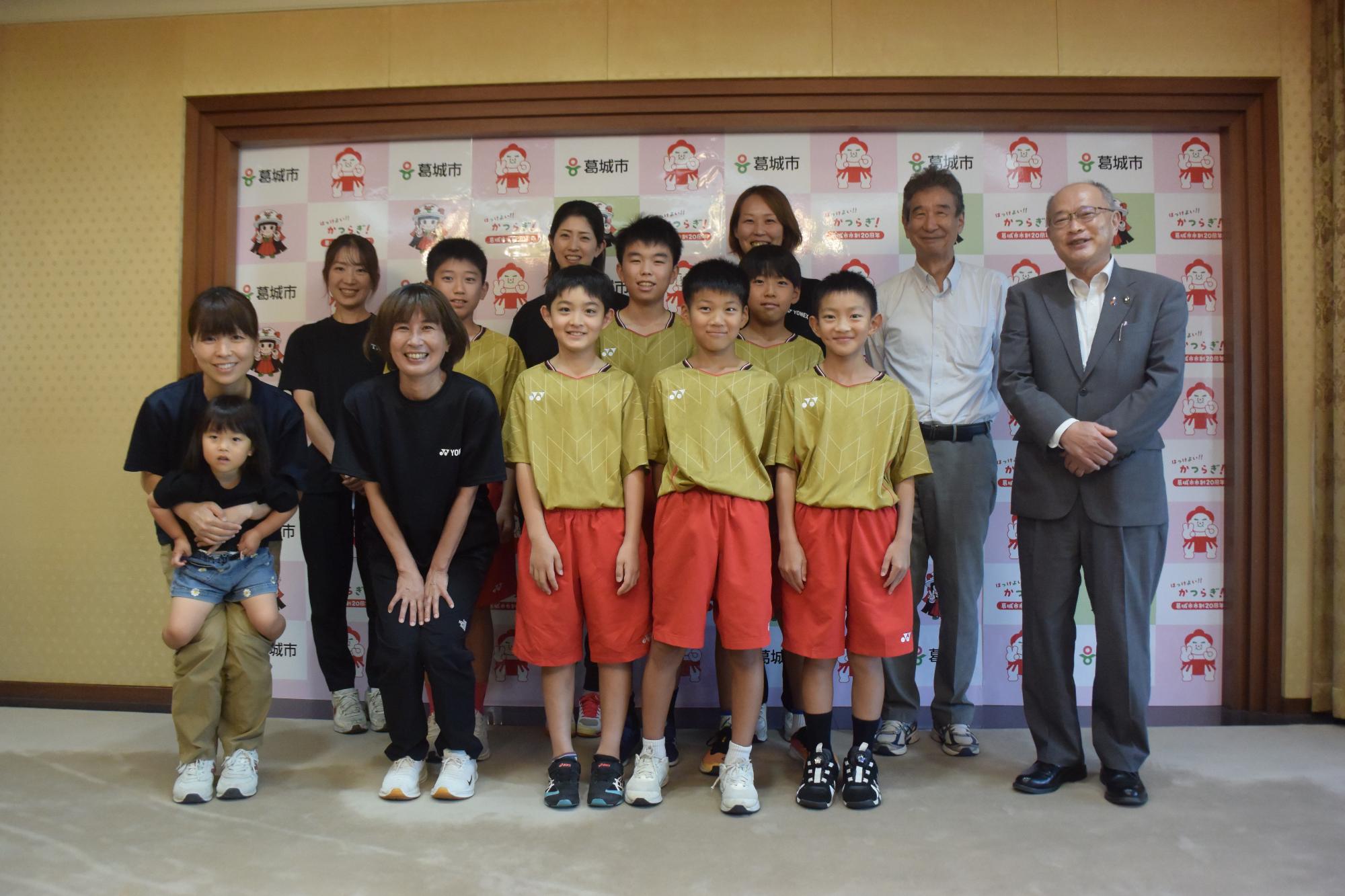葛城市スポーツ少年団「葛城市當麻バドミントン部」表敬訪問の実施について