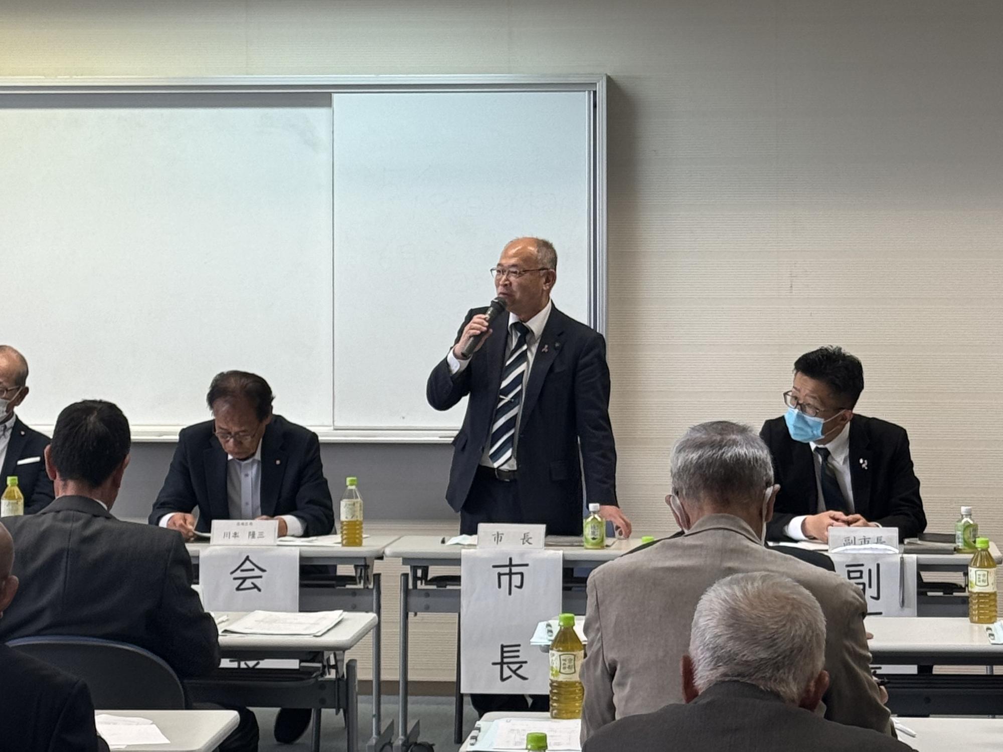区長会の様子