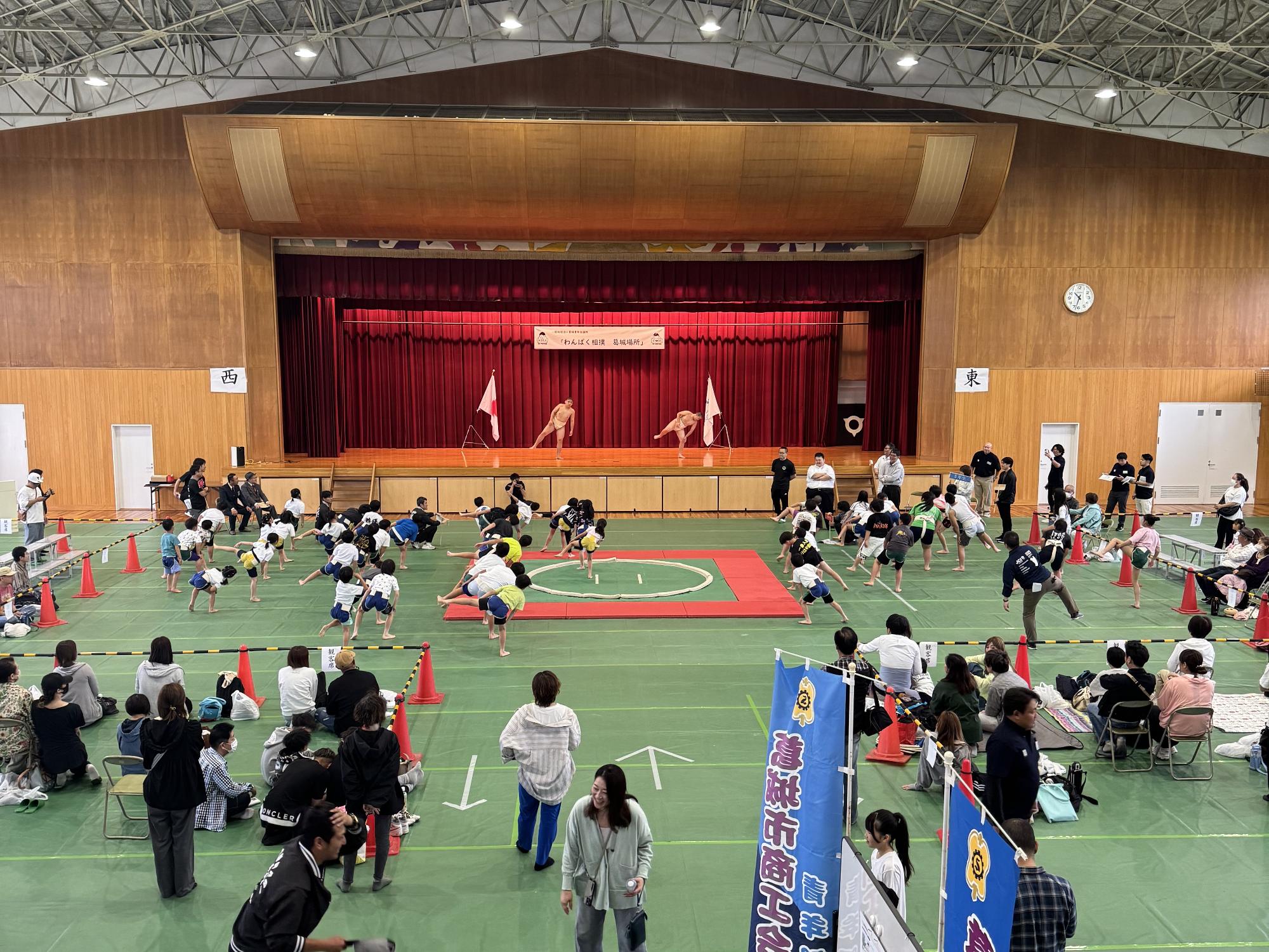わんぱく相撲葛城場所の様子