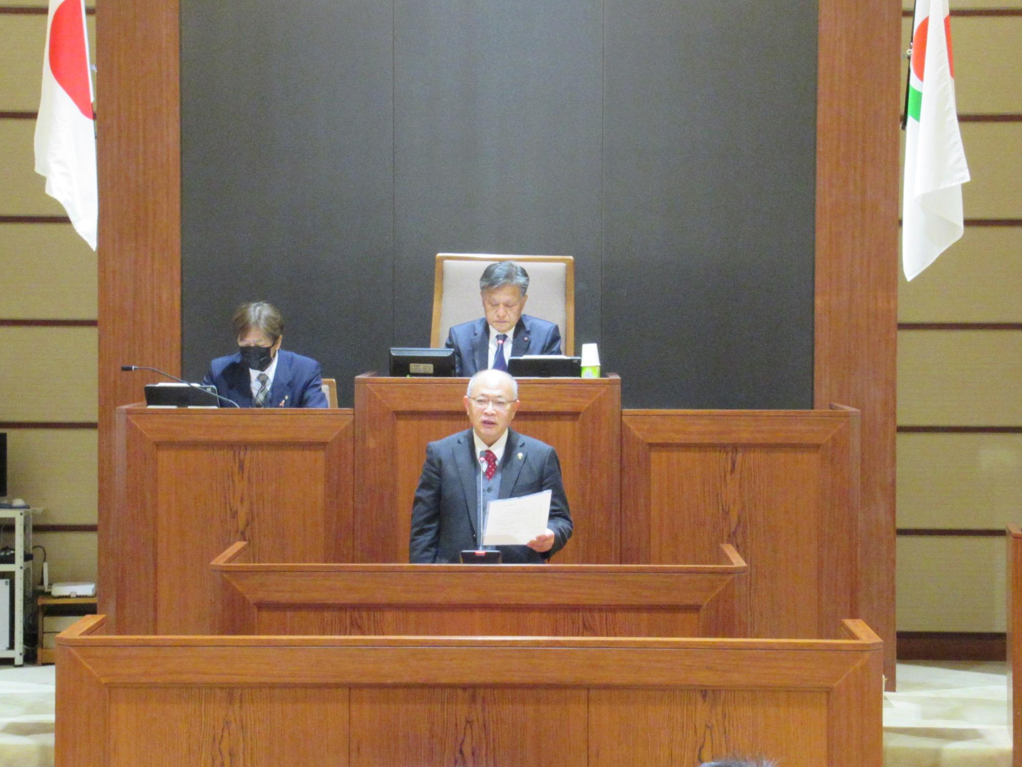 市議会12月議会開会の様子