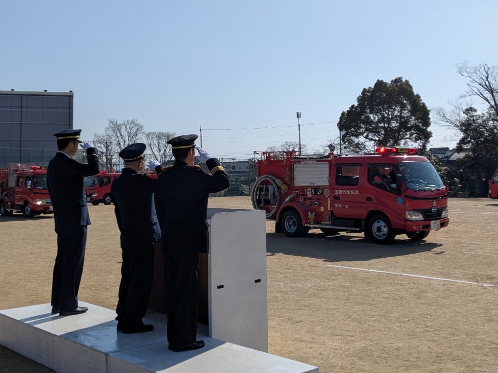 葛城市消防出初式の様子