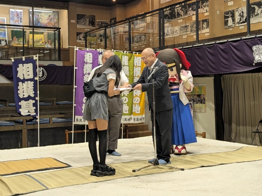 相撲館一日館長 任命式の様子